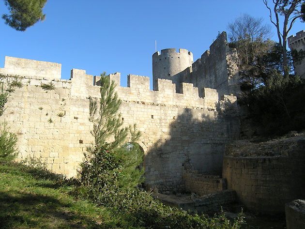 photo Beaucaire provence