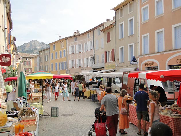 photo Marchs provenaux provence