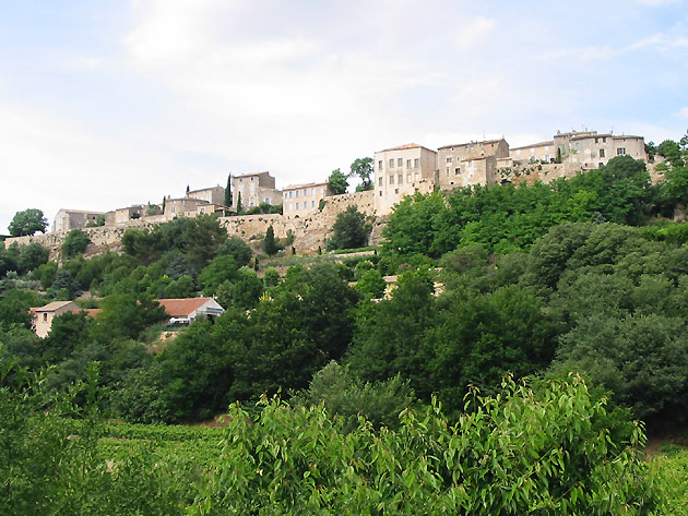 photo Mnerbes provence