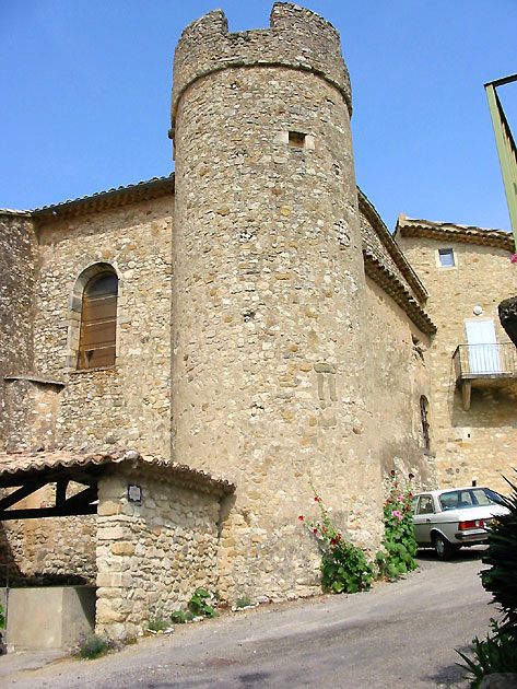 photo Rousset les Vignes provence