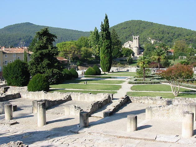 photo Vaison la Romaine provence