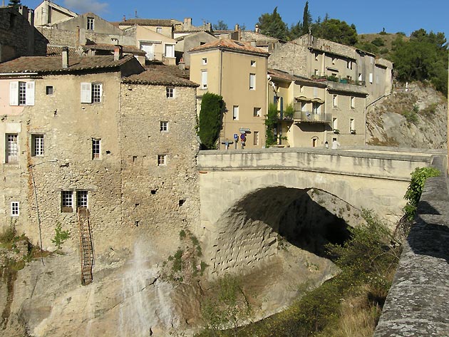 photo Vaison la Romaine provence