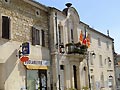 Mairie du village de Boulbon