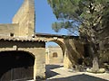 Arche du village de Castillon du Gard