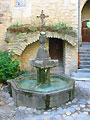 Fontaine en Provence au Crestet
