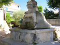 Fontaine de Saint Pantal�on les Vignes