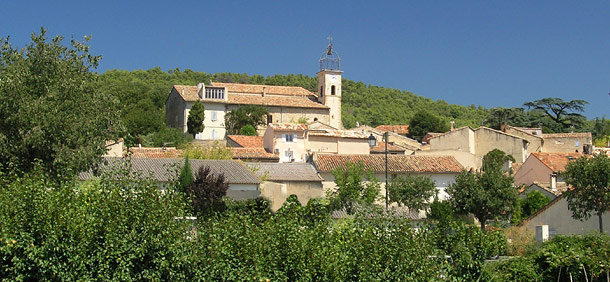 village of the south of Luberon Villelaure